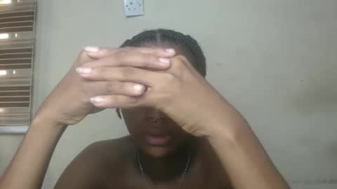 creamyxmuffin online show from September 25, 7:56 am