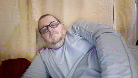 The hopeless romantic online show from January 18, 5:11 am