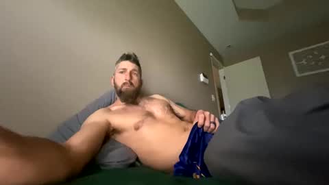 Creeksidecouple online show from April 10, 2:33 pm