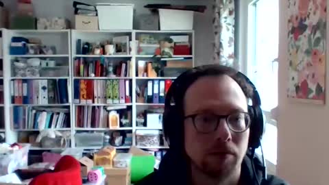 Snapshot of creloxp chatting on December 16, 10:09 am creloxp online show from December 16, 10:09 am