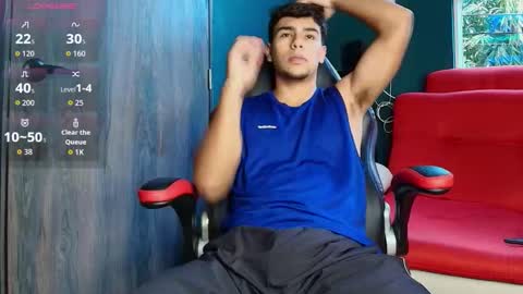 Snapshot of crh58_ chatting on November 18, 6:45 pm crh58_ online show from November 18, 6:45 pm