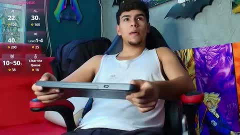 Snapshot of crh58_ chatting on November 23, 2:28 pm crh58_ online show from November 23, 2:28 pm