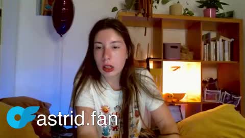 Astrid online show from September 11, 6:30 pm