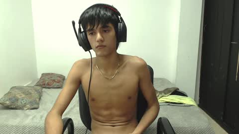 cris curry online show from December 14, 9:18 am