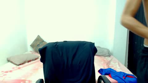 cris curry online show from December 17, 9:39 am