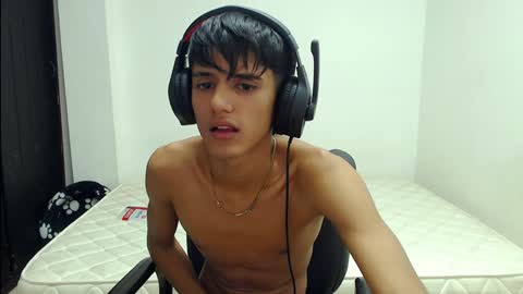 cris curry online show from December 20, 10:49 am