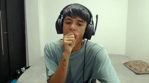 cris curry online show from December 24, 5:38 am