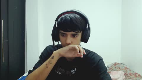 cris curry online show from January 4, 7:24 am