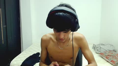 cris curry online show from January 4, 10:49 am