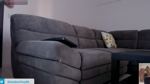 cris_tinne online show from June 18, 6:46 am