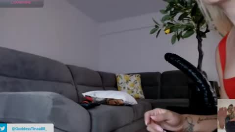 cris_tinne online show from July 14, 3:51 pm
