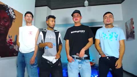 Snapshot of crismens chatting on October 15, 6:30 pm crismens online show from October 15, 6:30 pm