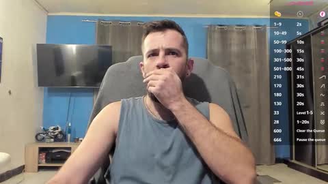 Snapshot of crissstud chatting on December 21, 4:30 am Criss online show from December 21, 4:30 am