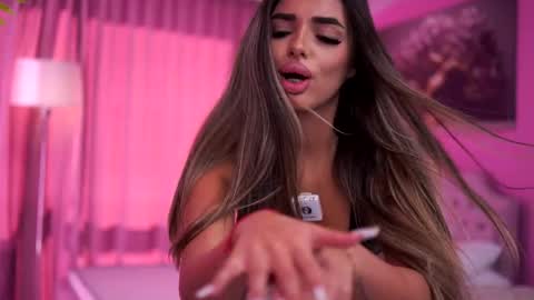 Snapshot of crisstyblair chatting on March 11, 11:49 am Crissy online show from March 11, 11:49 am