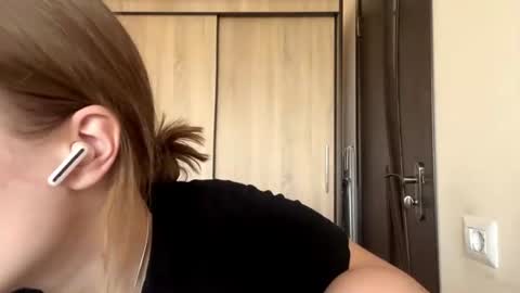 Snapshot of crissymemo chatting on June 28, 3:07 pm crissymemo online show from June 28, 3:07 pm