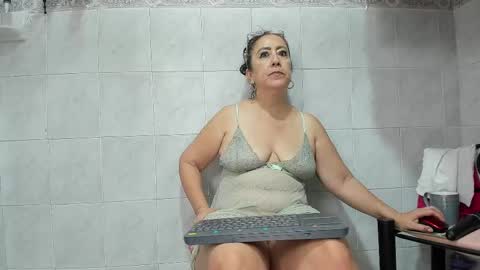 Cristal online show from February 9, 6:47 pm