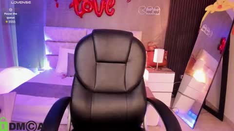 cristal__adams online show from February 12, 11:49 am