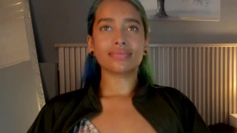 ... .     Cristal    . ... online show from September 24, 9:40 pm