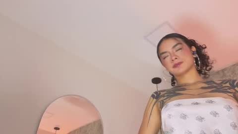 Cristal  online show from November 26, 1:23 pm