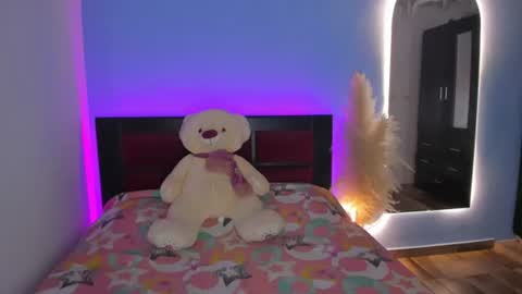 cristal_t2 online show from June 11, 6:50 pm