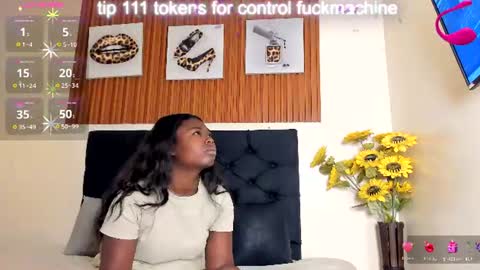 Snapshot of cristale69 chatting on July 3, 10:43 am cristale69 online show from July 3, 10:43 am