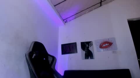 cristal miller online show from March 20, 3:06 pm