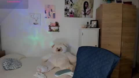 veronika online show from April 29, 3:10 am