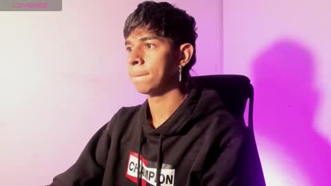 cristhian online show from January 14, 3:34 am