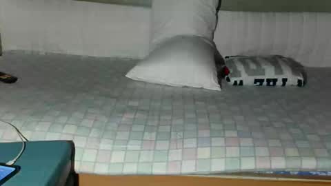 cristianrr184034 online show from April 13, 4:01 pm