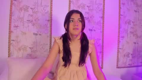 Snapshot of cristin_collins chatting on June 14, 12:18 pm C R I S T I N online show from June 14, 12:18 pm