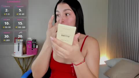 C R I S T I N A online show from March 31, 3:19 am