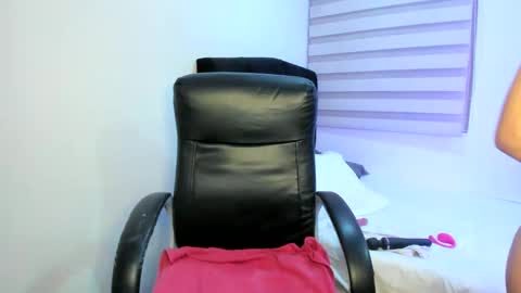 Cristina Laurent online show from December 21, 11:56 pm