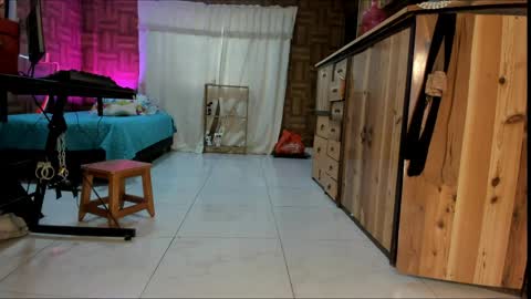 Julieta online show from April 7, 8:42 pm