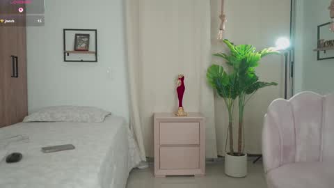 ....... online show from November 5, 10:26 am