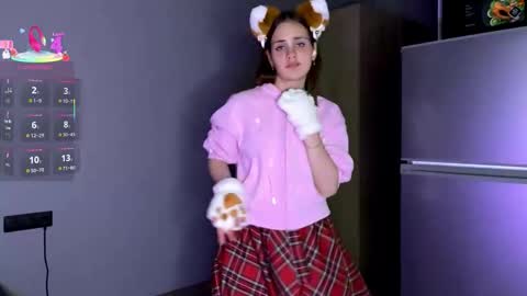 Anne online show from September 27, 4:12 pm