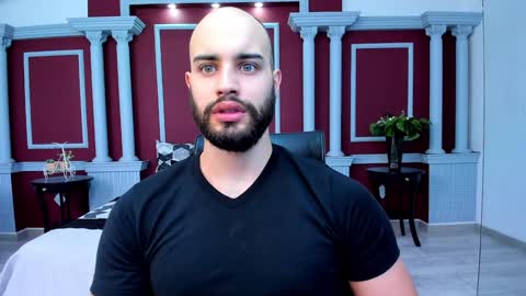 Cristobal Alzate online show from December 17, 10:55 am
