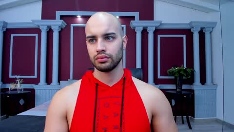Cristobal Alzate online show from January 10, 11:11 am