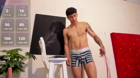 cristopher23  online show from December 29, 8:04 pm