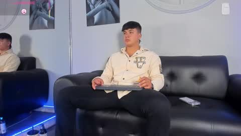 Snapshot of cristopher_strong chatting on February 2, 1:10 pm Cristopher online show from February 2, 1:10 pm