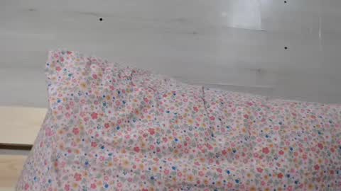 Snapshot of criystyna36 chatting on June 13, 9:02 pm criystyna36 online show from June 13, 9:02 pm