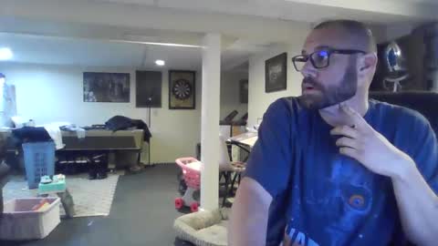 billybasement online show from May 24, 1:54 am