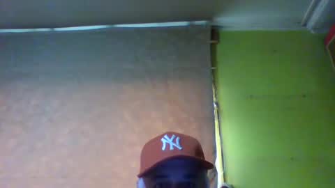 crmperez online show from September 12, 6:19 pm