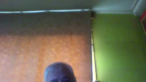 crmperez online show from May 15, 6:26 pm