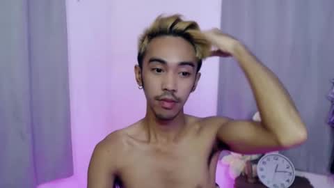 crocodale online show from November 25, 8:47 am