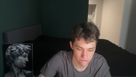 cronck52 online show from December 13, 9:31 pm