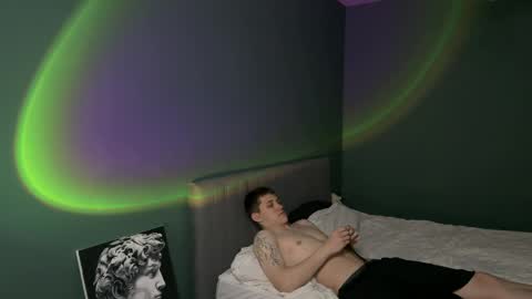 cronck52 online show from March 28, 11:26 pm