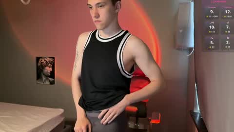 cronck52 online show from May 31, 12:34 pm
