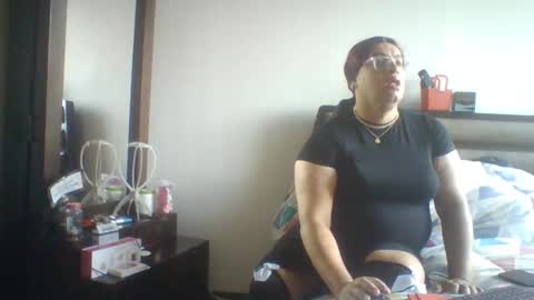 Linda Cross online show from January 6, 12:13 pm