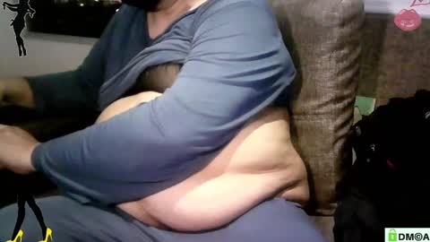 Linda Cross online show from October 15, 2:22 am