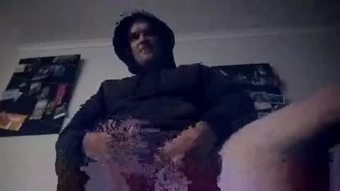 Snapshot of crowenick49 chatting on September 13, 9:09 am crowenick49 online show from September 13, 9:09 am